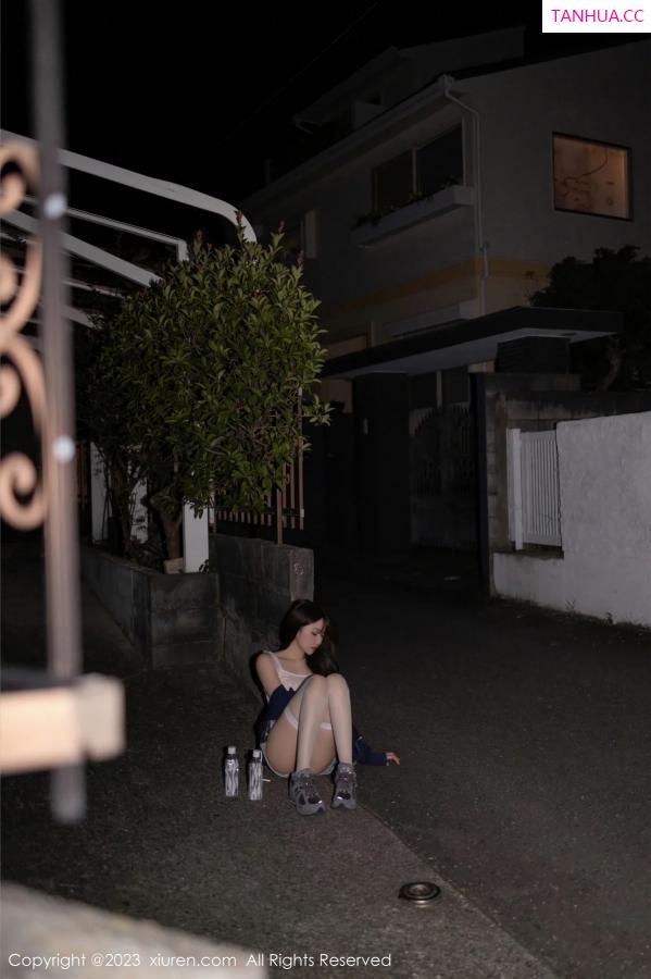 鱼子酱fish  [XiuRen]高清写真图 2023.12.15 No.7817 鱼子酱Fish 丝袜美腿第7张图片